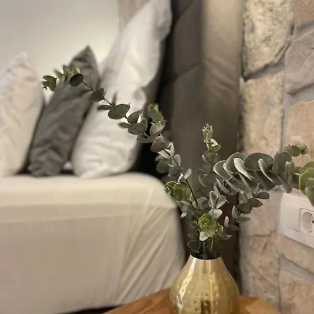 Stonehouse-pag By Interhome * Povljana